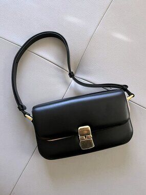 NWT - Slightly Imperfect - A.P.C. Grace Shoulder Bag🖤👜